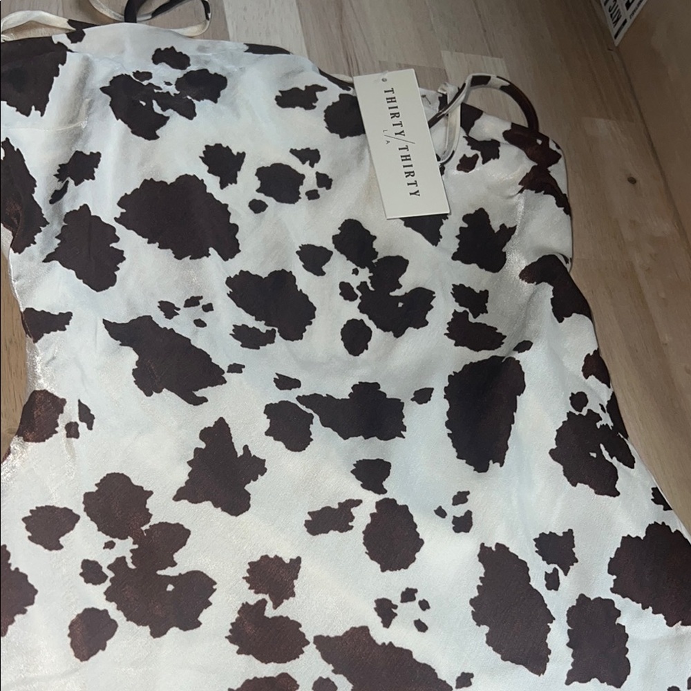 Black and White One Shoulder A-line Dress - Picture 2 of 4